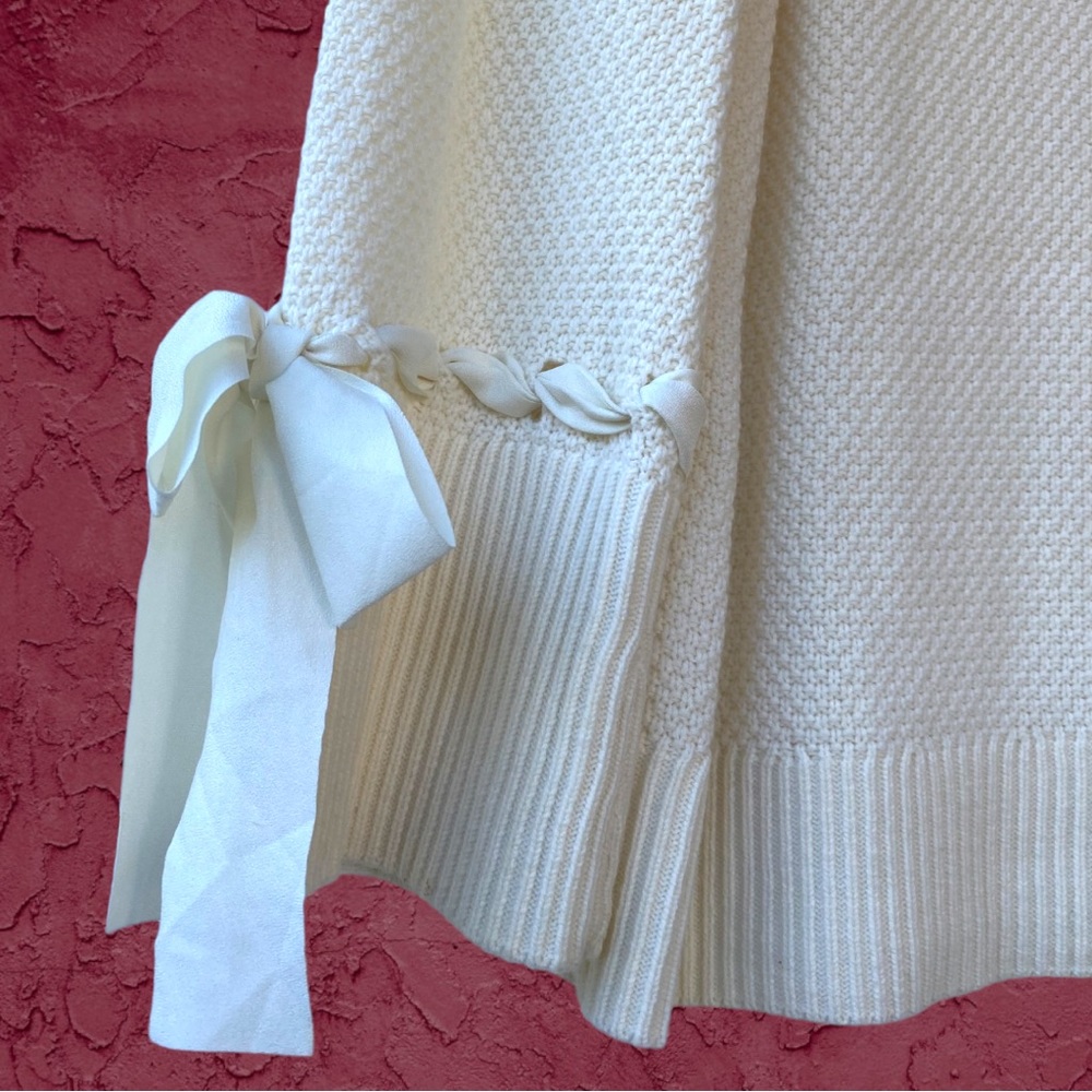 SOLD on Depop - Talbots Wool Crew Sweater Ribbon Bow Bell Sleeve Ivory White XL - Picture 4 of 15